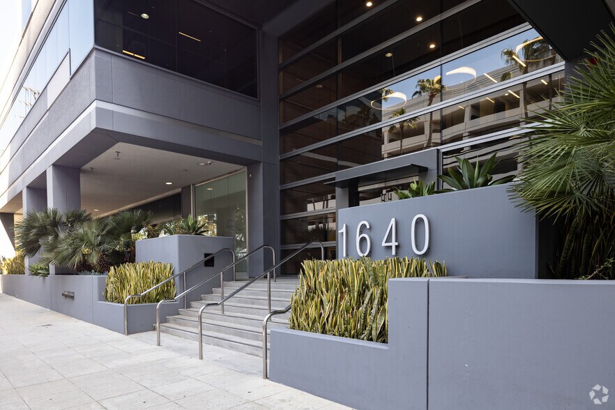 More Photos Of 1640 S Sepulveda Blvd, Los Angeles Office For Lease