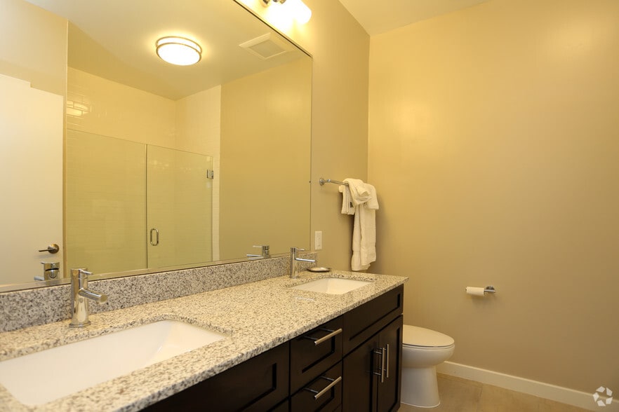 More Photos Of 1801 Chapman Ave, Rockville Apartments For Lease