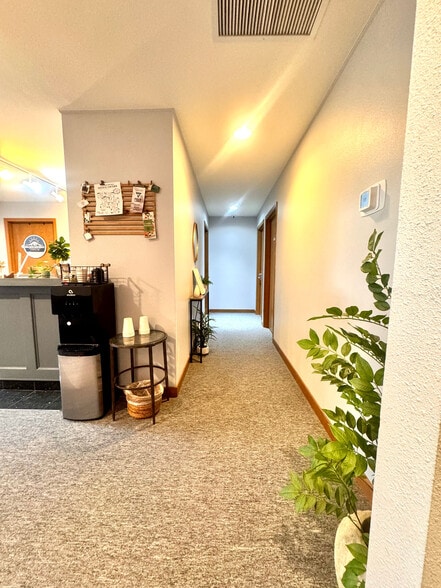 More Photos Of 1800 Cooper Point Rd SW, Olympia Office For Sale