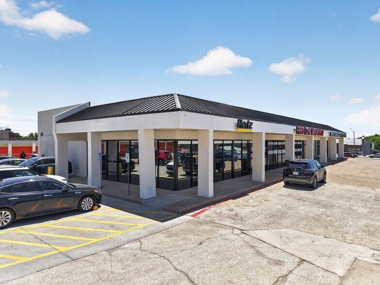 More Photos Of 8440-8474 Camp Bowie West Blvd, Fort Worth Unknown For Lease