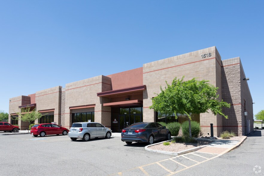 Primary Photo Of 1518 W Knudsen Dr, Phoenix Warehouse For Lease