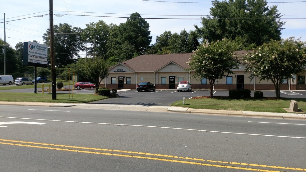 More Photos Of 400-410 Mcgill Ave, Concord Medical For Lease