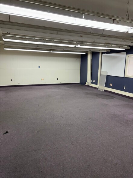 More Photos Of 1865 W D Ave, Tooele Manufacturing For Lease