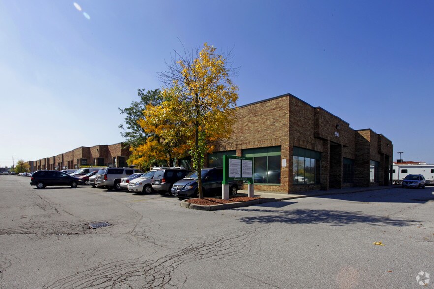 More Photos Of 6730 Davand Dr, Mississauga Warehouse For Sale