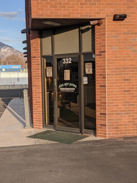 More Photos Of 332 E 3300 S, Salt Lake City Light Distribution For Lease