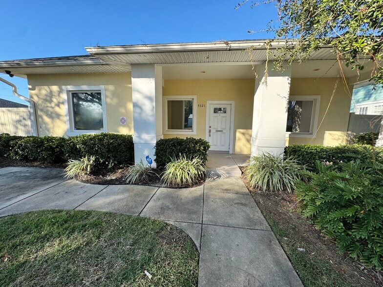 More Photos Of 5321 1st Ave S, Saint Petersburg Office Residential For Sale