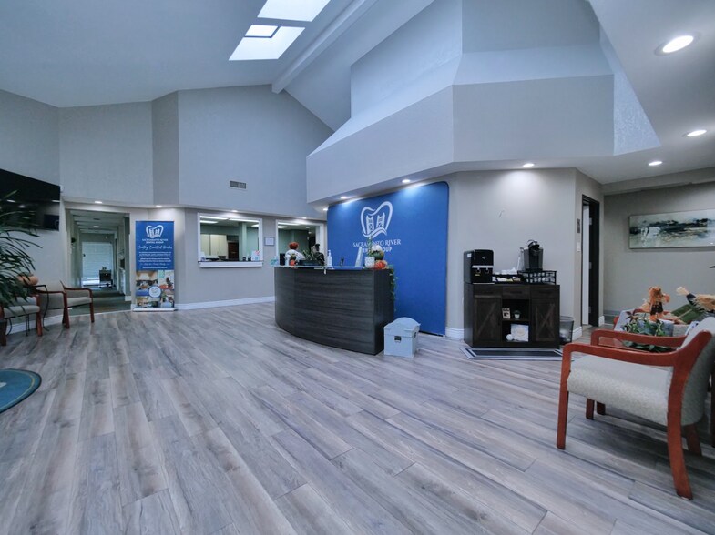 More Photos Of 905 Secret River Dr, Sacramento Medical For Sale