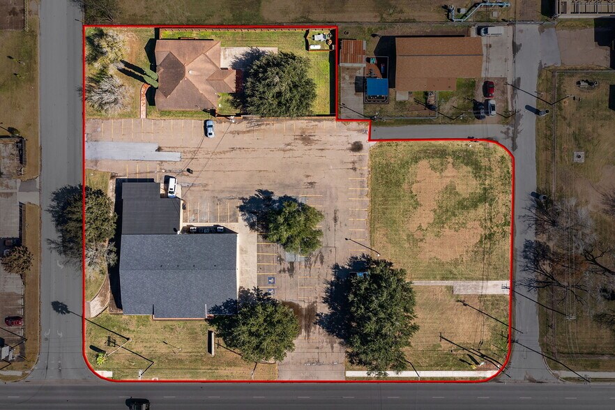 More Photos Of 2602 N Texas Blvd, Weslaco Freestanding For Lease