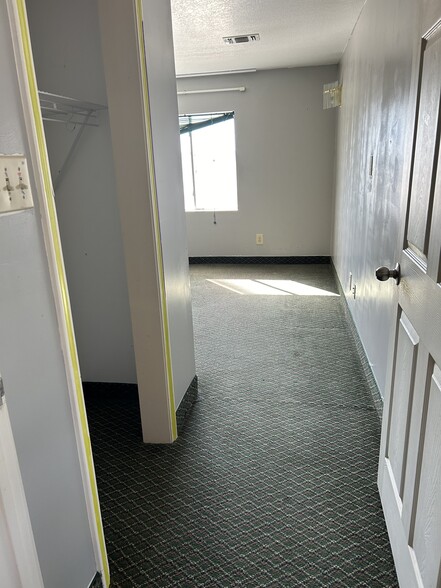 More Photos Of 3426 Fredericksburg Rd, San Antonio Hotel For Sale