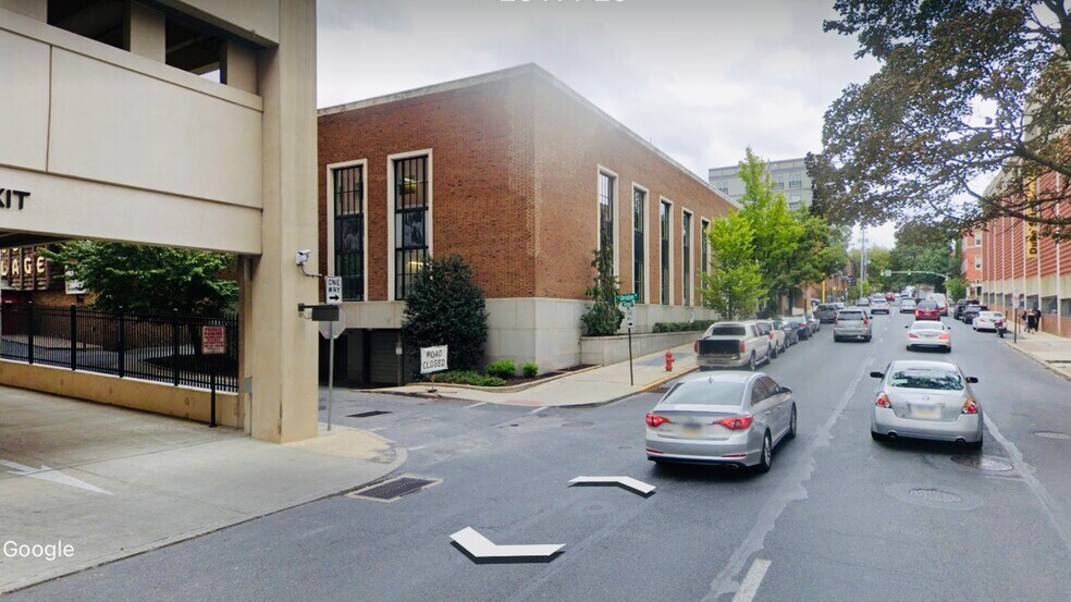 More Photos Of 200 N Duke St, Lancaster Office For Sale