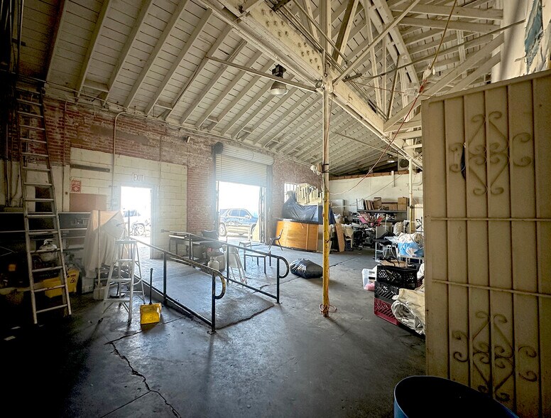 More Photos Of 4120-4128 S Broadway Ave, Los Angeles Storefront For Lease