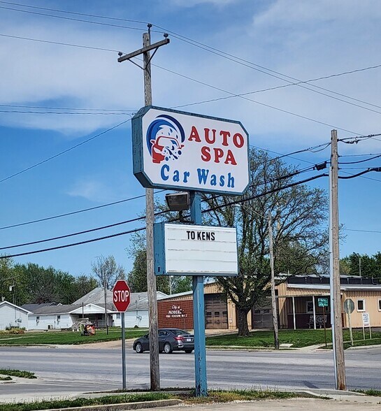More Photos Of 923 N Morley St, Moberly Carwash For Sale