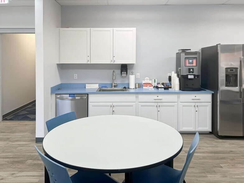 More Photos Of 230-246 Alpha Dr, Pittsburgh Coworking Space