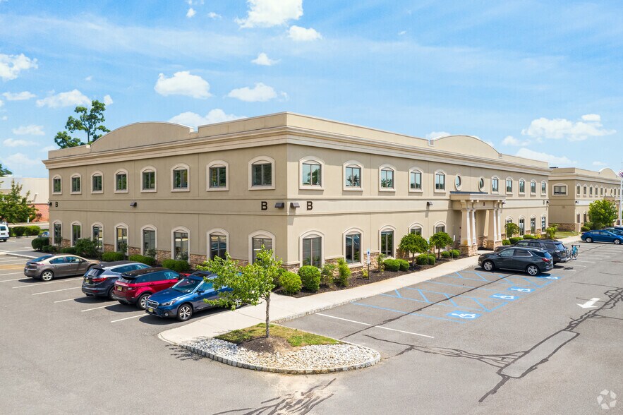 More Photos Of 234 Industrial Way, Eatontown Medical For Lease