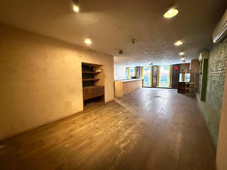 More Photos Of 53 Stone St, New York Apartments For Lease