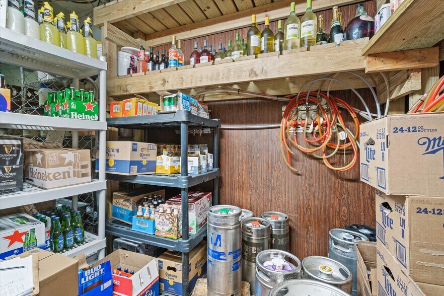 More Photos Of 1302 Monmouth Rd, Mount Holly Storefront Retail Office For Lease