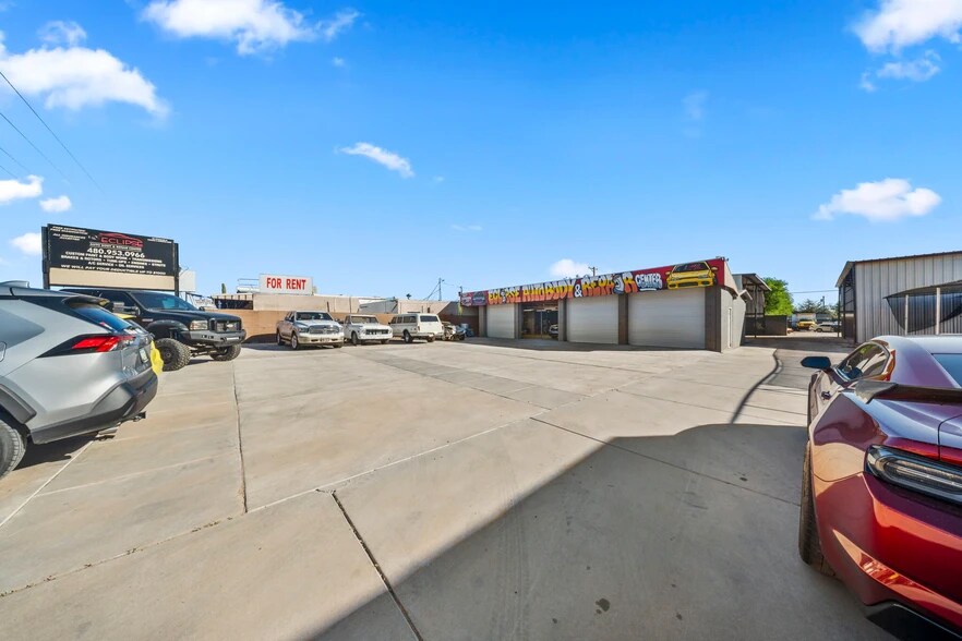 More Photos Of 8212-8215 E Main St, Mesa Industrial For Sale