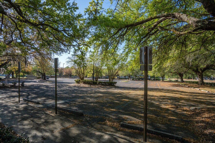 More Photos Of 0 Youngerman Ct, Jacksonville Land For Sale