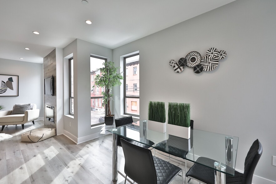More Photos Of 1540 Ridge Ave, Philadelphia Apartments For Sale