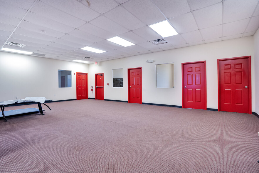 More Photos Of 500 Friday Rd, Cocoa Sports And Entertainment For Sale