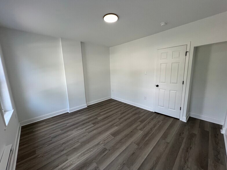 More Photos Of 921-929 W 3rd st, Chester Multifamily For Sale