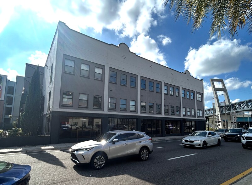More Photos Of 62 W Colonial Dr, Orlando Apartments For Sale