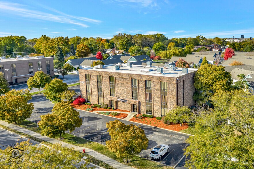 Primary Photo Of 930 175th St, Homewood Office For Sale