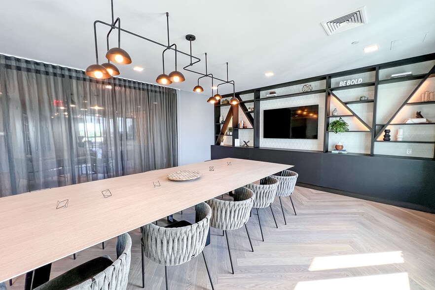 More Photos Of 75 Baldwin St, Lynn Apartments For Lease