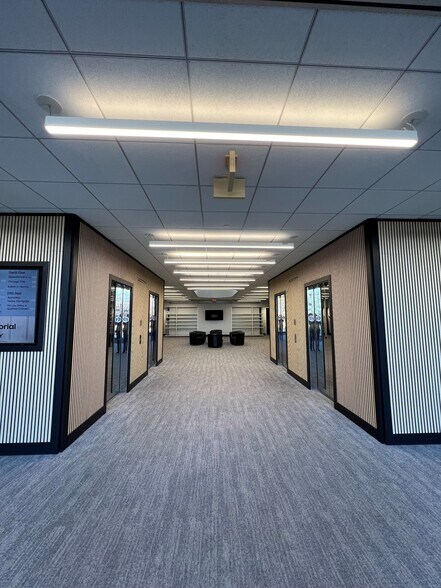 More Photos Of 888 Veterans Memorial Hwy, Hauppauge Office For Lease