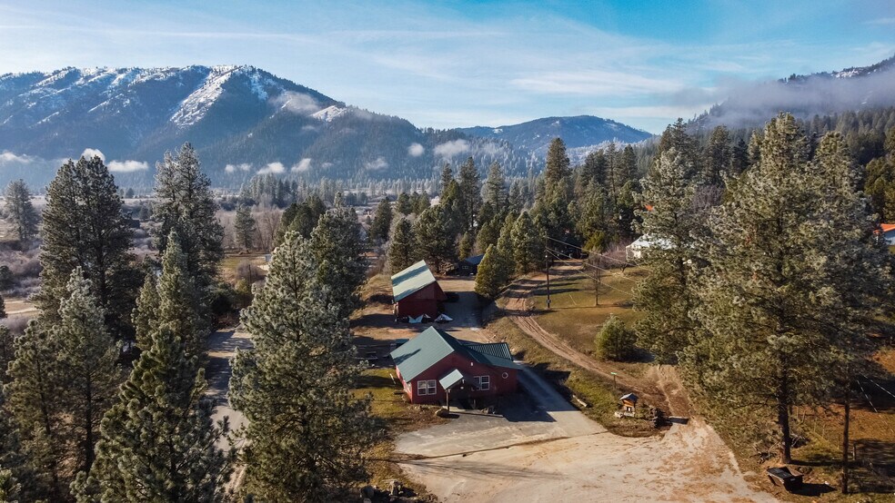 More Photos Of 609 S Middlefork Rd, Garden Valley Office For Sale