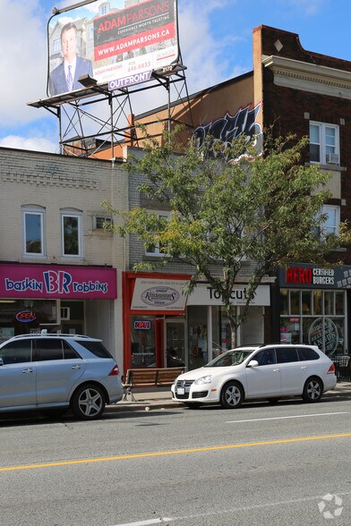 More Photos Of 3248 Yonge St, Toronto General Retail For Sale