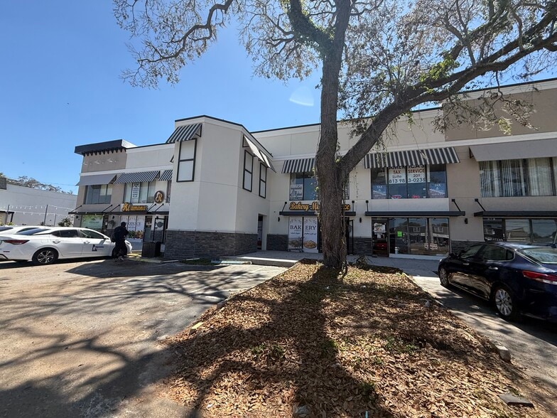 More Photos Of 4815-4817 E Busch Blvd, Tampa Storefront Retail Office For Lease