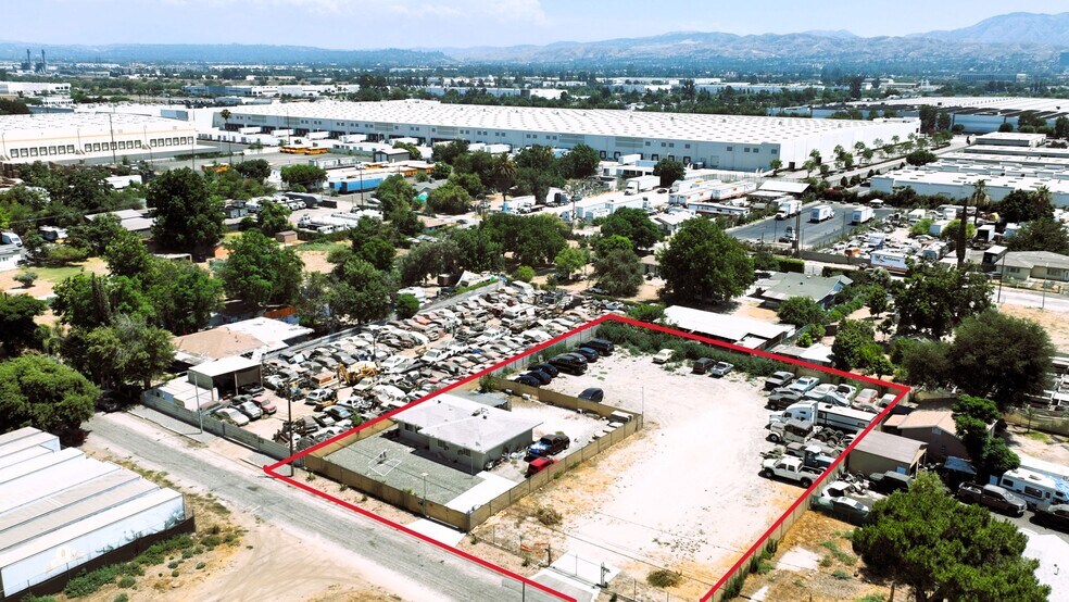 More Photos Of 771 San Jacinto St, San Bernardino Distribution For Sale