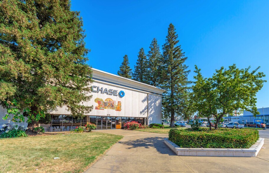 More Photos Of 4741 Madison Ave, Sacramento Bank For Sale