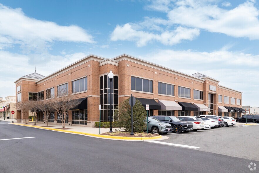 More Photos Of 25055 Riding Plz, South Riding Medical For Lease