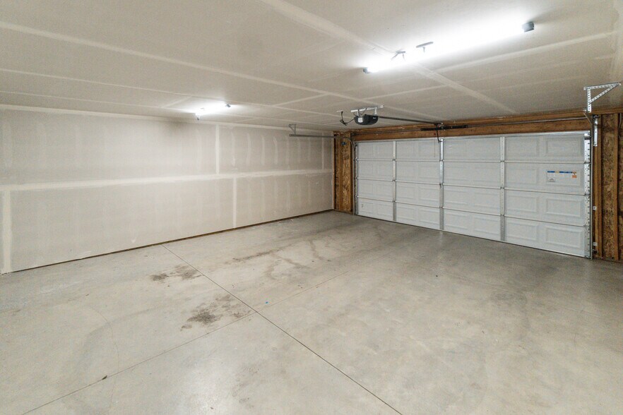 More Photos Of 1501 N Bell St, Spokane Valley Multifamily For Sale