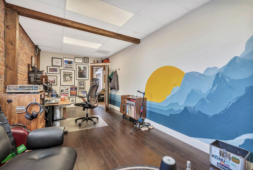 More Photos Of 928 Lincoln Ave, Steamboat Springs Specialty For Sale