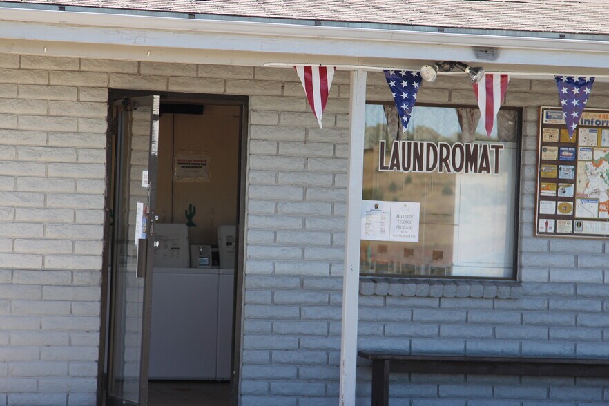 More Photos Of 925 E Interstate 40 Hwy, Ash Fork Service Station For Sale