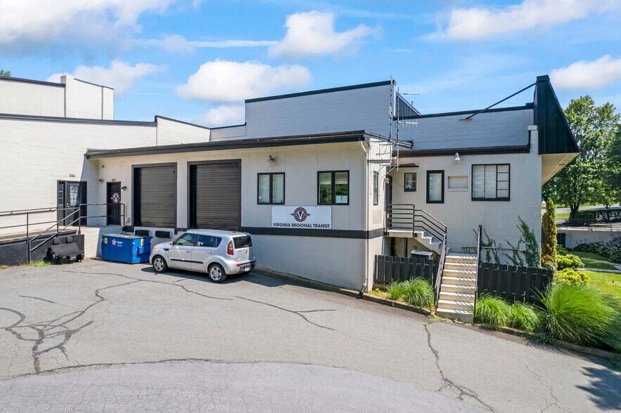 More Photos Of 210 N 21st St, Purcellville Flex For Sale