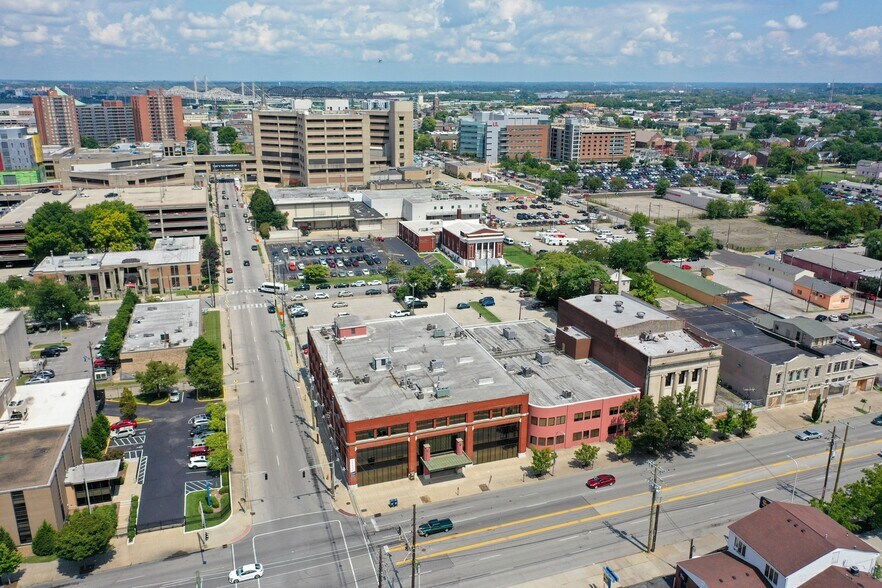 More Photos Of 501-505 E Broadway, Louisville Medical For Lease