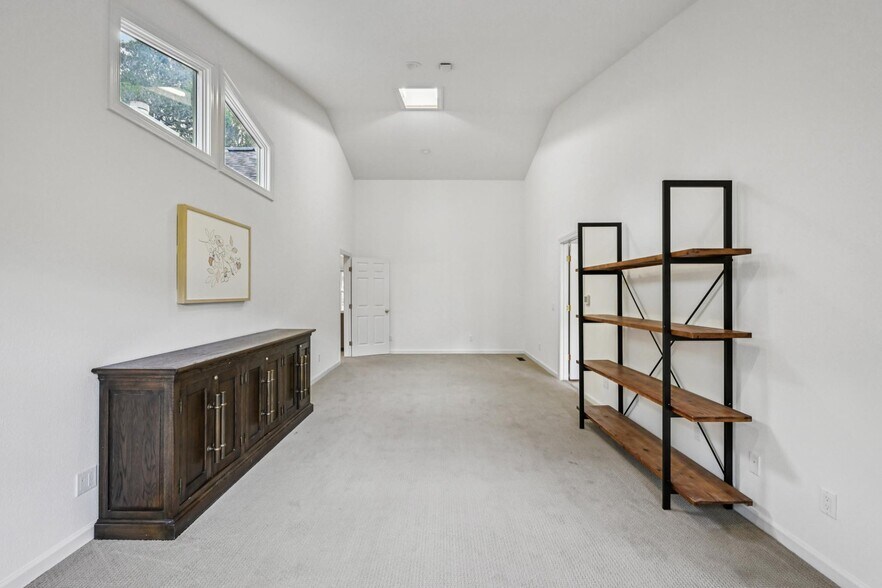More Photos Of 1605 Lucas Valley Rd, San Rafael Healthcare For Sale