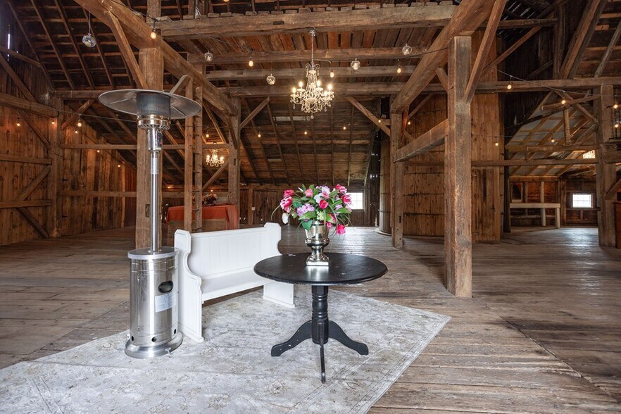 More Photos Of 211 Hanks Rd, Troy Hospitality For Sale