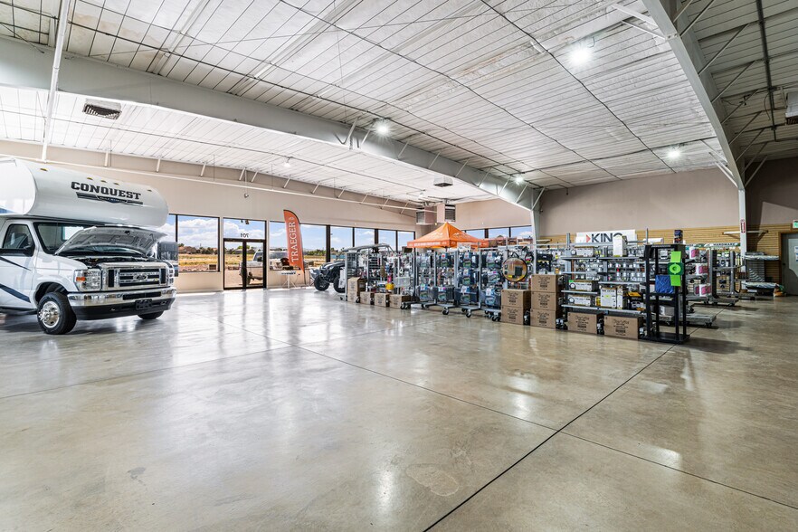 More Photos Of 701 E Spaulding Ave, Pueblo Auto Dealership For Sale
