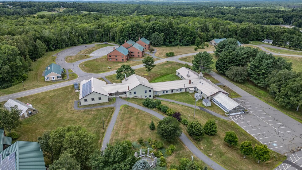 Primary Photo Of 90 Quaker Hill Rd, Unity Schools For Sale