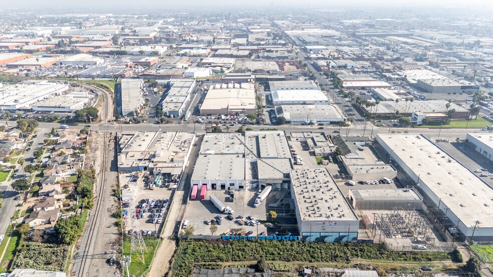 More Photos Of 15001 S Figueroa St, Gardena Distribution For Lease
