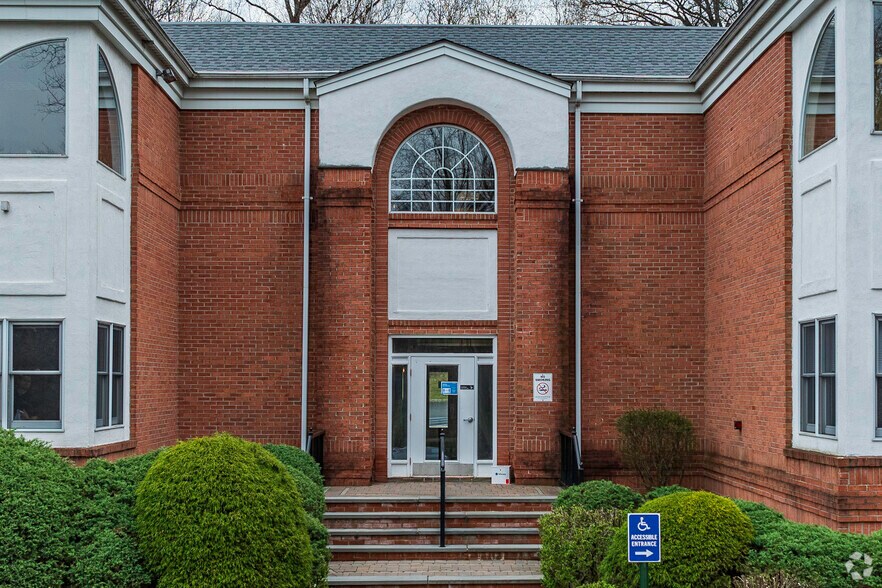 More Photos Of 3155 Route 10, Denville Medical For Lease