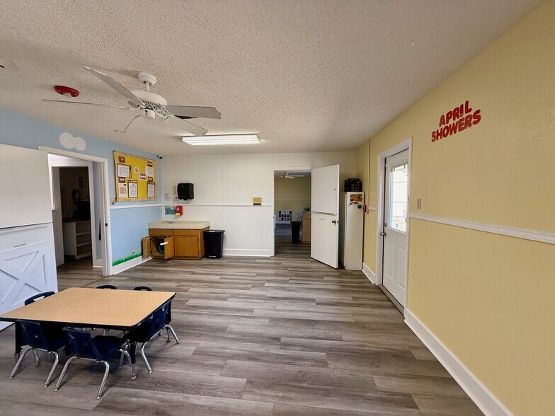 More Photos Of 3015 James Rd, Granbury Daycare Center For Sale