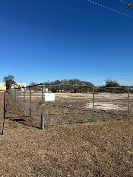 More Photos Of 5985 Stacy Ln, Weatherford Land For Lease