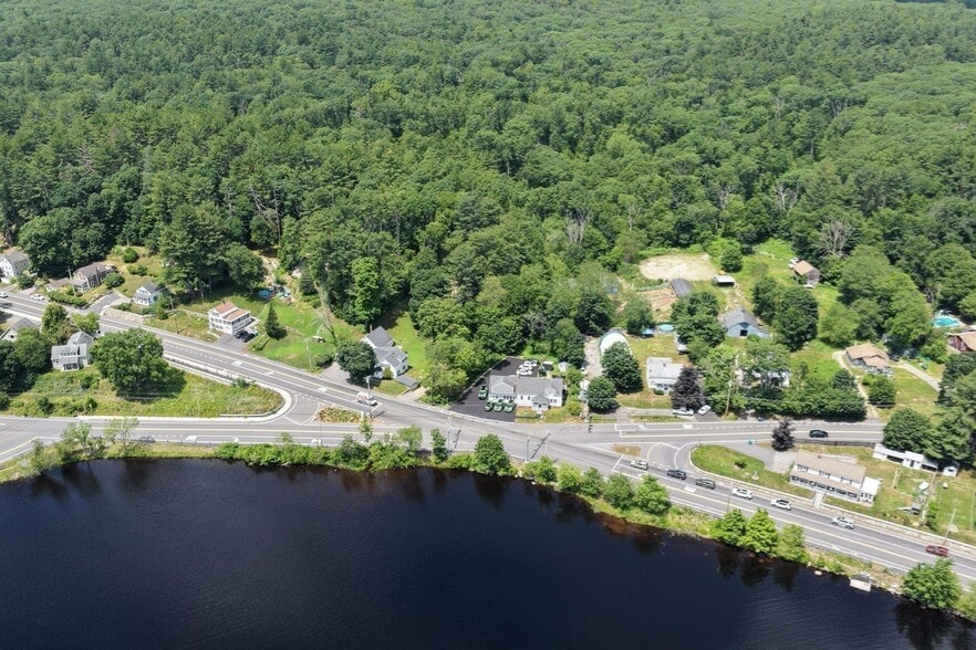 More Photos Of 130 High St, Upton Office For Lease