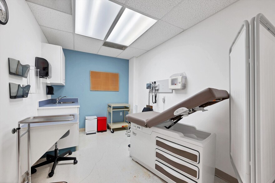 More Photos Of 11005 Ralston Rd, Arvada Medical For Sale